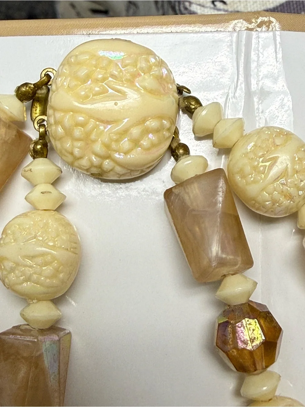 Rare VTG 2 Strand Cream Pink AB Carved Whale Molded Plastic Necklace Austria